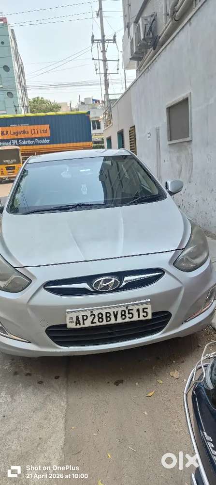 Hyundai Verna 2013 Manual
