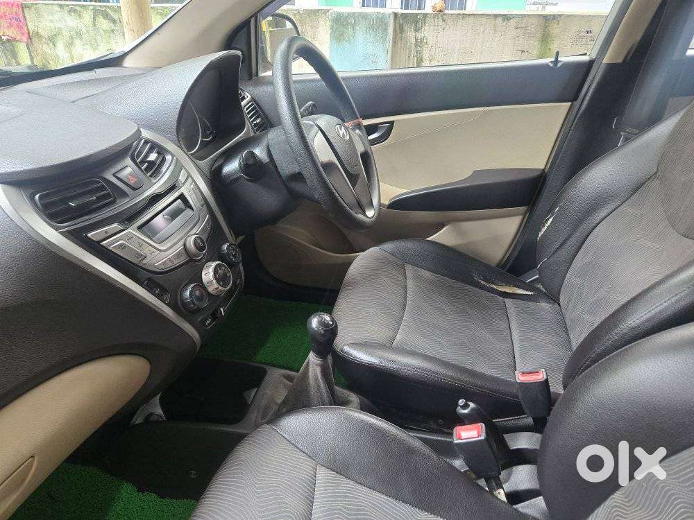 Hyundai Eon Sportz, 2013, Petrol