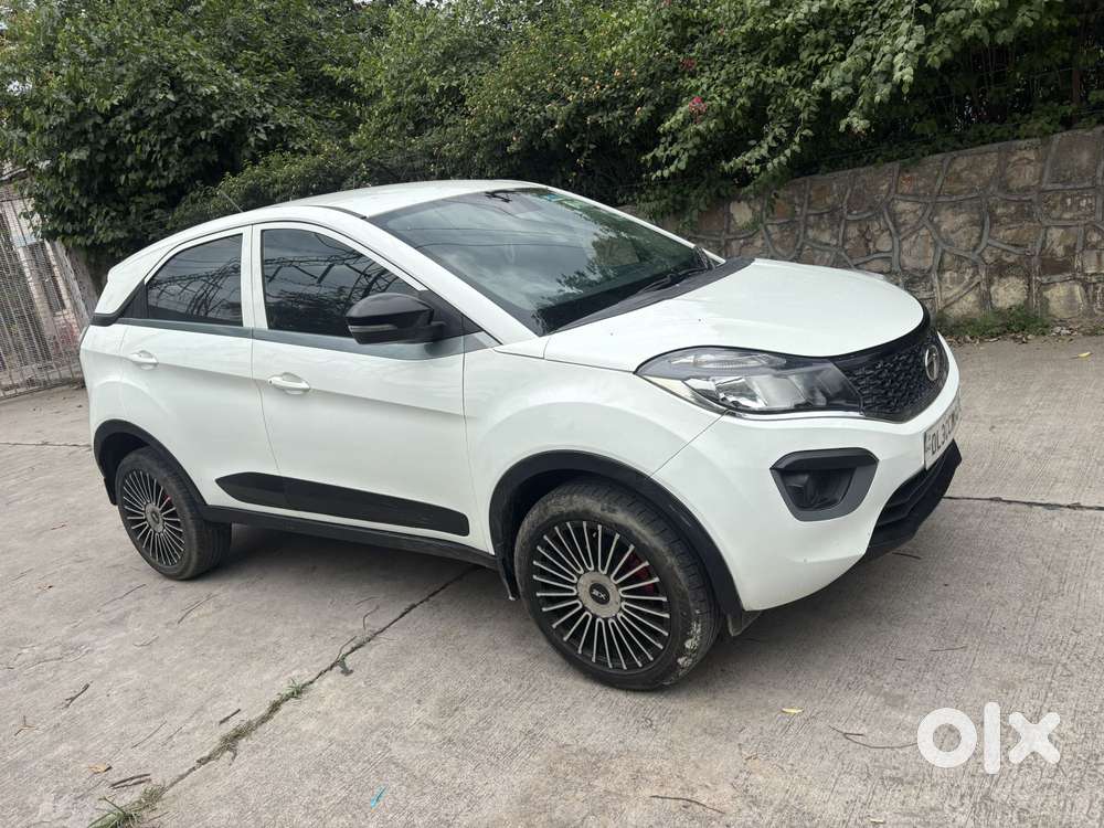 Tata Nexon 1.5 Revotorq Xm (s), 2017, Diesel