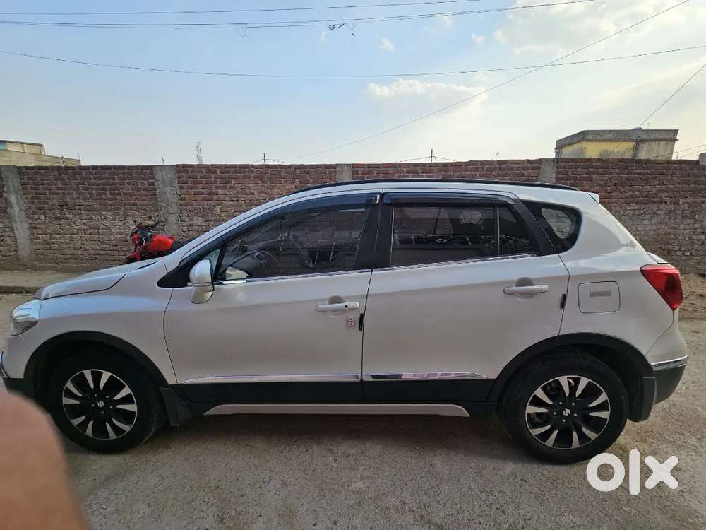 Maruti Suzuki S-cross 2021 Petrol Well Maintained