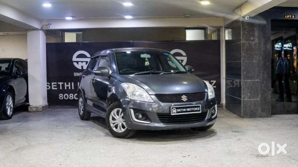 Maruti Suzuki Swift Vxi Optional, 2016, Petrol