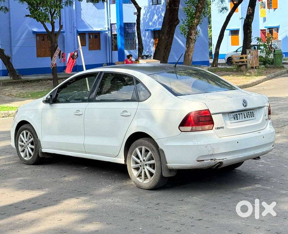 Volkswagen Vento 1.2 Tsi Highline Plus At, 2018, Petrol