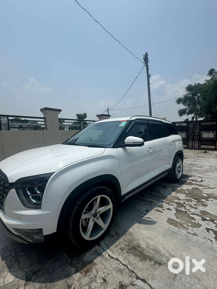 Hyundai Alcazar 2023 Petrol 12000 Km Driven