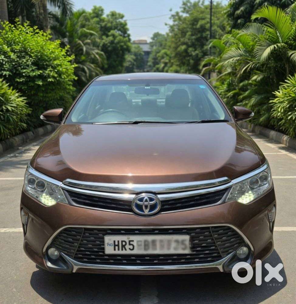 Toyota Camry Hybrid, 2015, Petrol