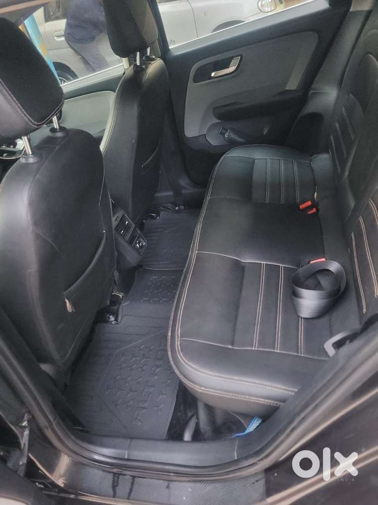 Tata Altoz Petrol 2021