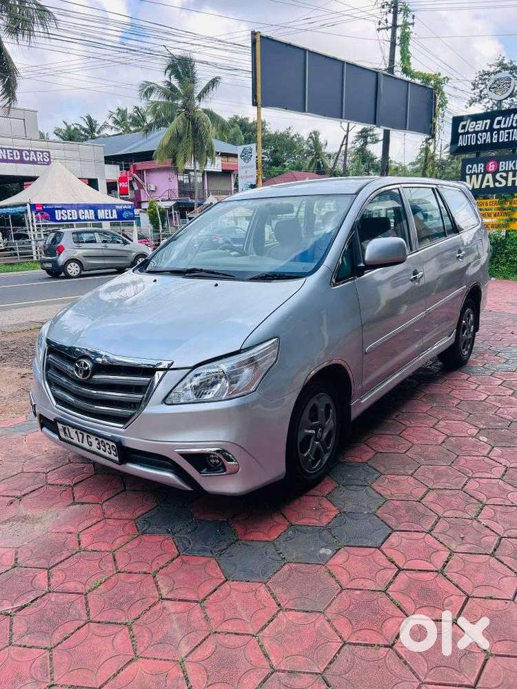 Toyota Innova 2.5 Gx 8 Seater Limited Edition, 2010, Diesel