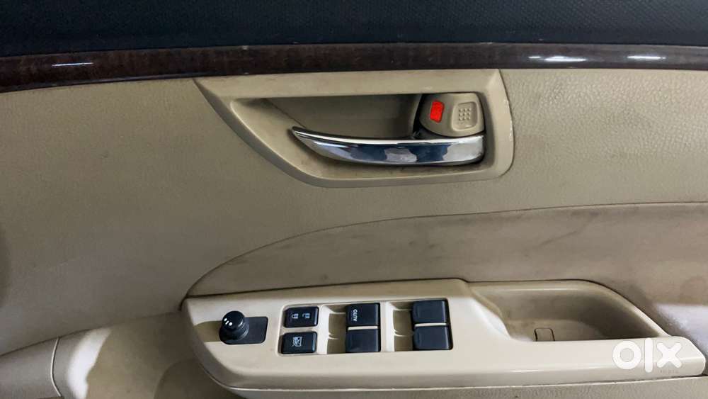 Maruti Suzuki Swift Dzire Vxi 1.2, 2015, Petrol