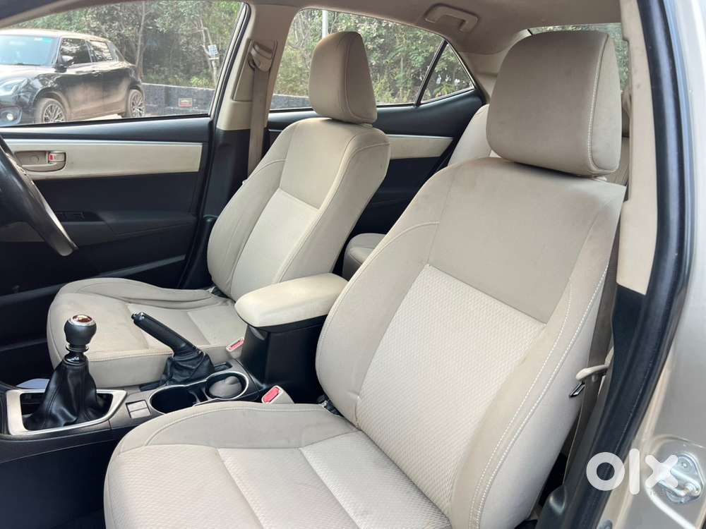 Toyota Corolla Altis 2015 Diesel Well Maintained