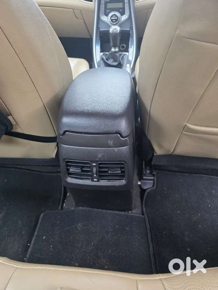 Hyundai Elantra Vtvt Sx 2013