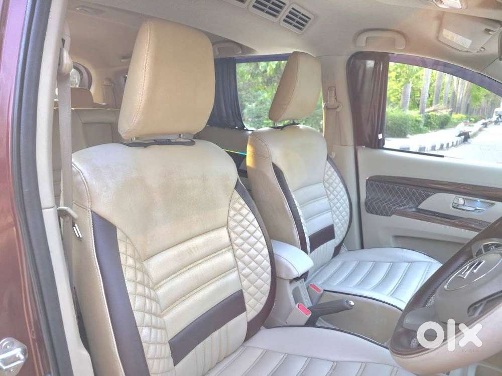 Maruti Suzuki Ertiga Zxi (o) Cng [2022-2023], 2022, Petrol