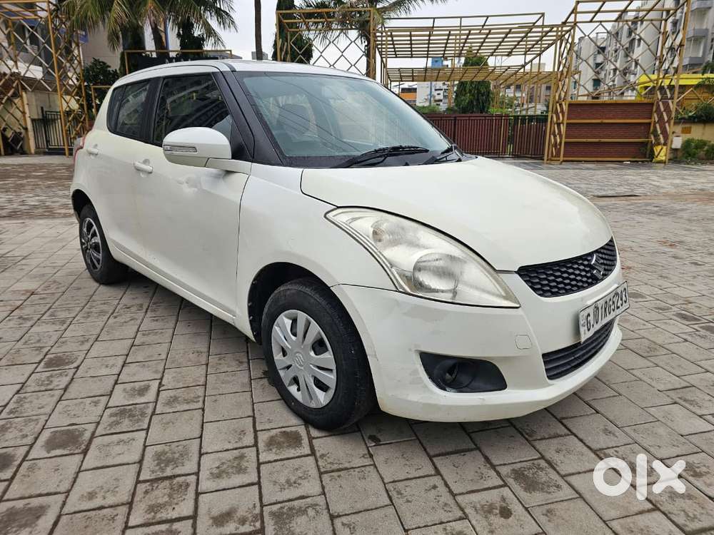 Maruti Suzuki Swift Vxi + Manual, 2014, Cng & Hybrids