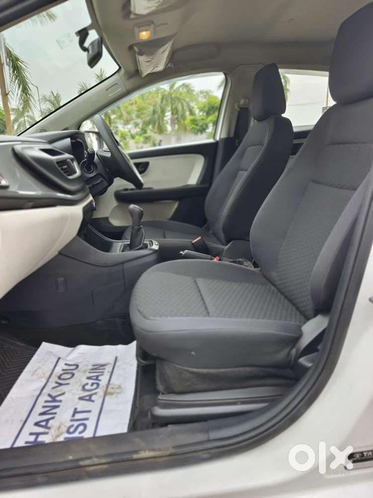 Tata Altroz 2024 Petrol 7347 Km Driven