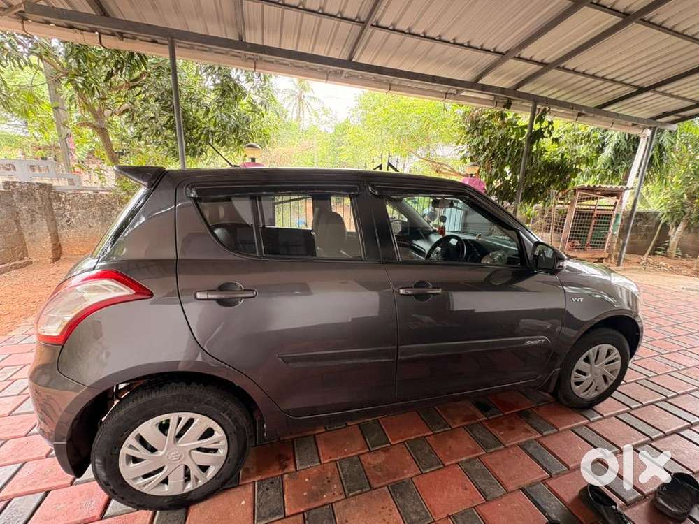 Maruti Suzuki Swift 2017 Petrol 43500 Km Driven
