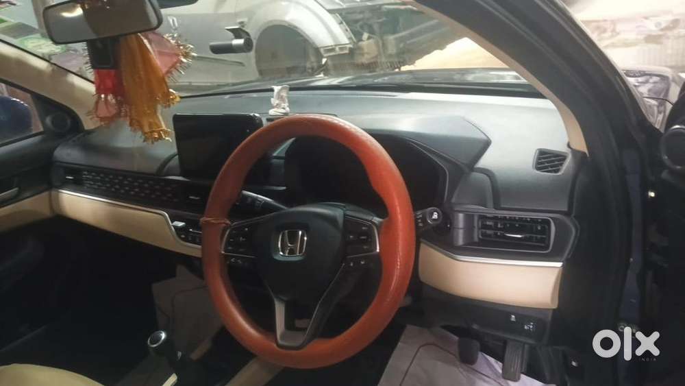 Honda Amaze 2025 Petrol Well Maintained