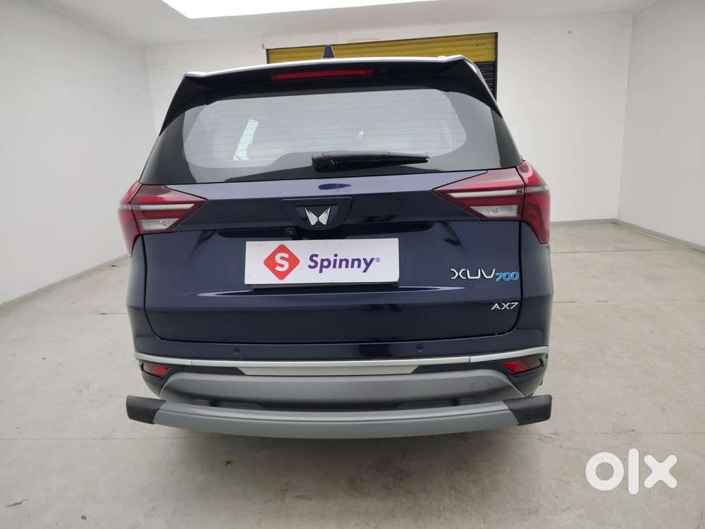 Mahindra Xuv700 2.0 Ax 7 Petrol At Str, 2023, Petrol