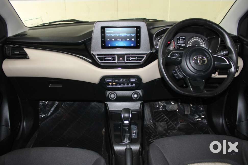 Toyota Glanza 1.2 G AMT, 2025, Petrol