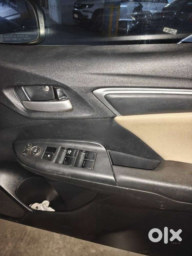 Honda Jazz V Automatic, 2016, Petrol