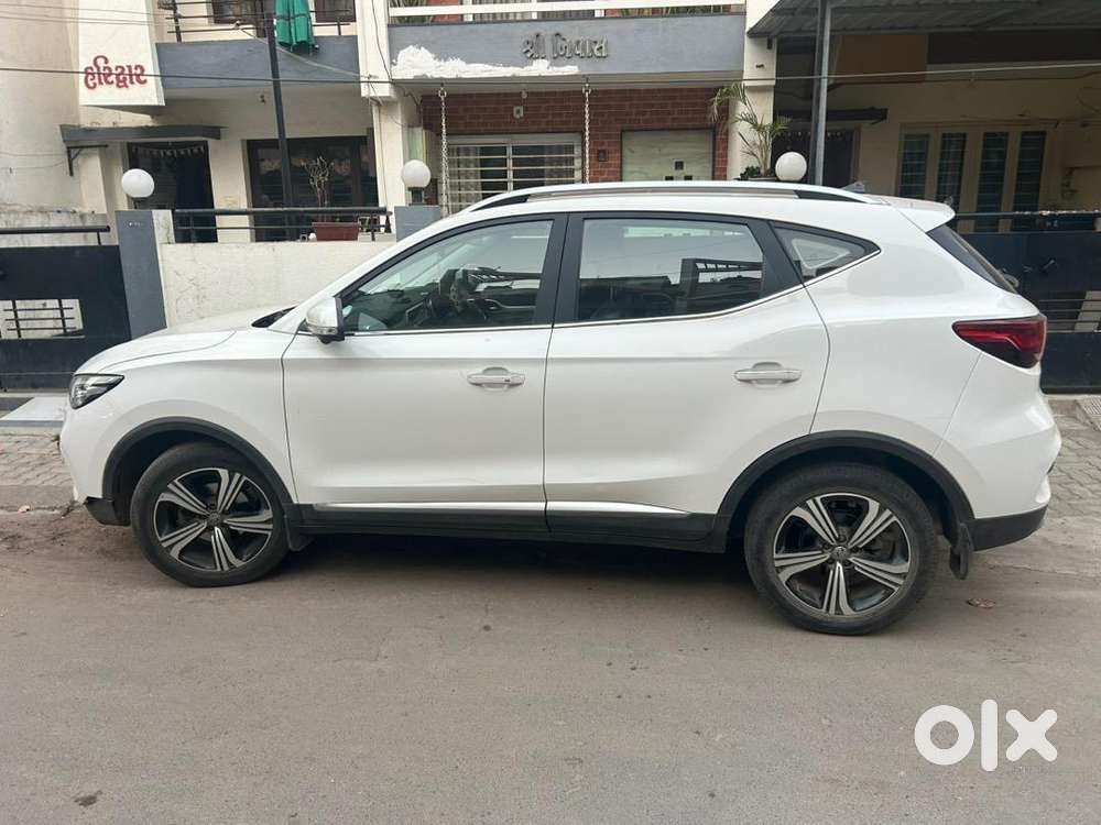 Mg Astor 2023 Petrol Well Maintained