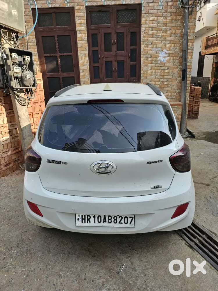 Hyundai I10 Sportz 2016 Variant
