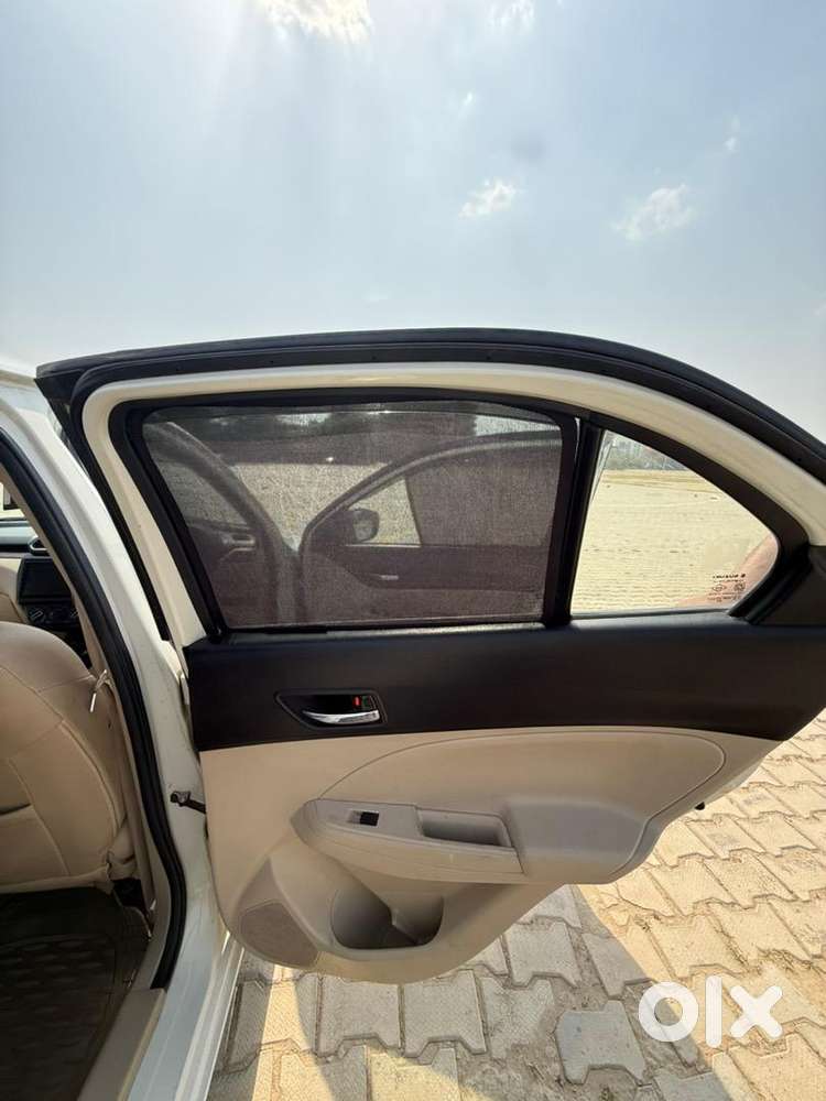 Maruti Suzuki Dzire 2017 Petrol 66386 Km Driven