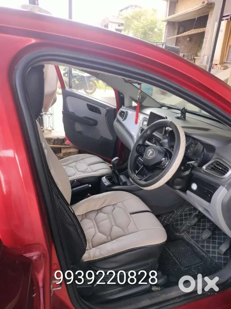 Tata Altroz Luxe 2020 Petrol Manual Showroom Condition