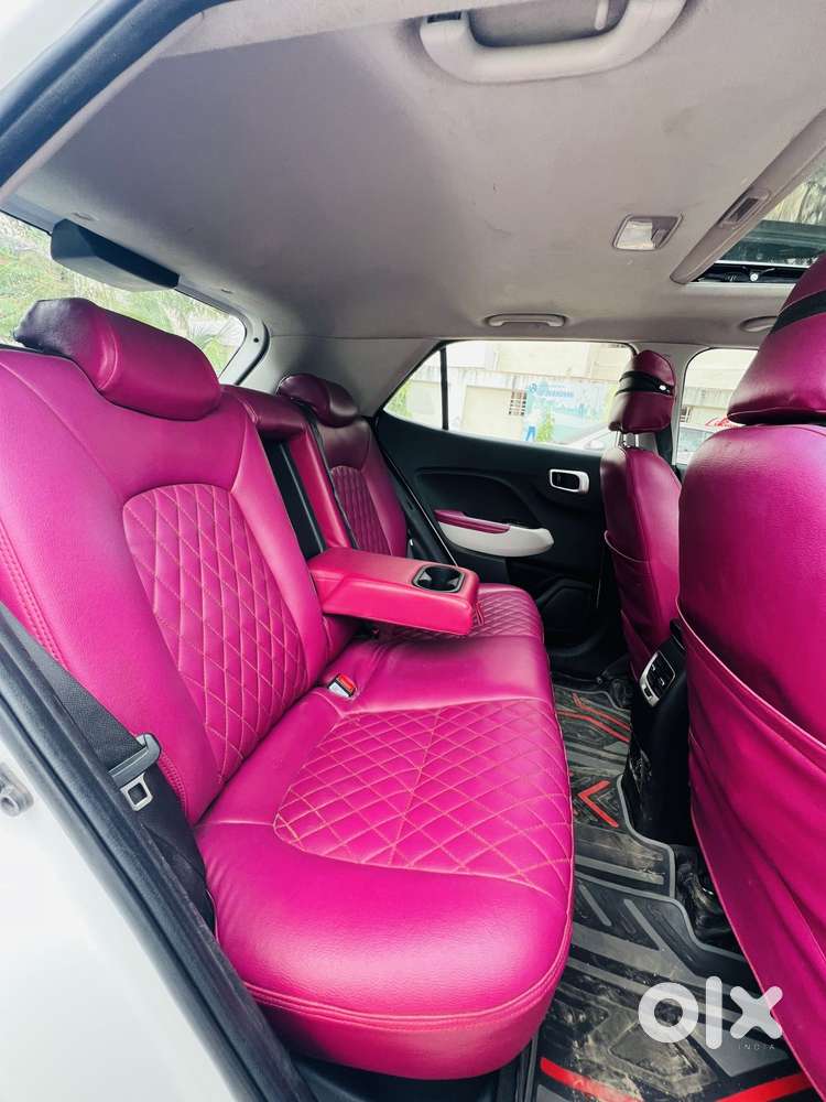 Hyundai Venue 1.5 Crdi Sx (o) Dual Tone, 2023, Diesel