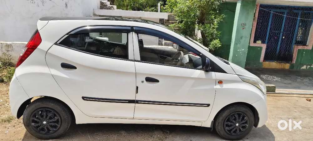 Hyundai Eon 2021 Petrol Well Maintained