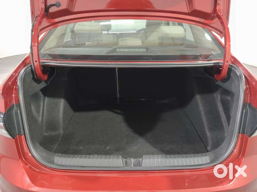 Volkswagen Virtus Highline Plus 1.0 Tsi At, 2023, Petrol