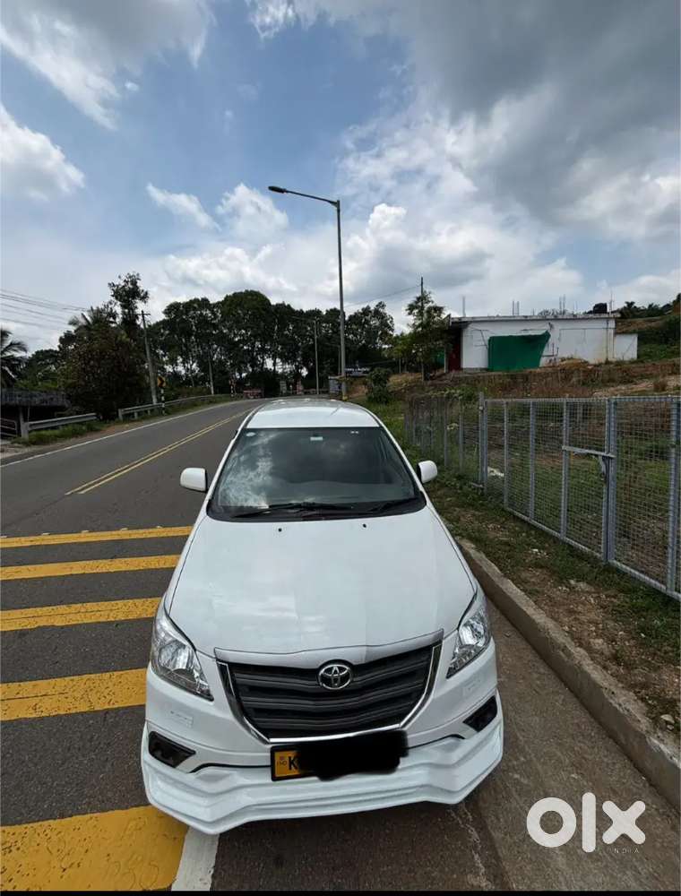 Toyota Innova 2013 Last