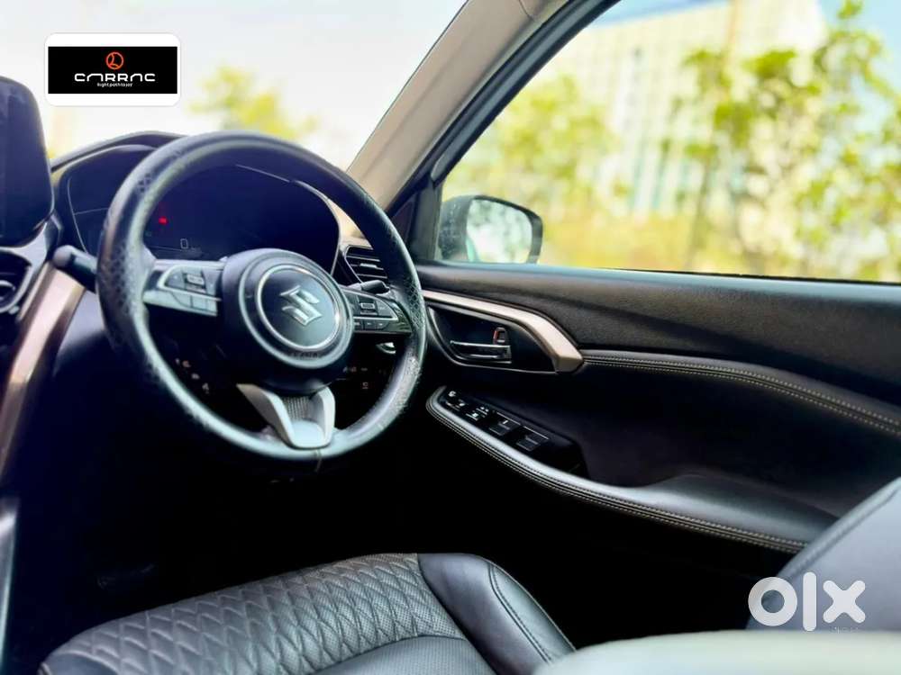 Maruti Suzuki Grand Vitara 1.5 Alpha Plus Intelligent Hybrid Ecvt, 2..