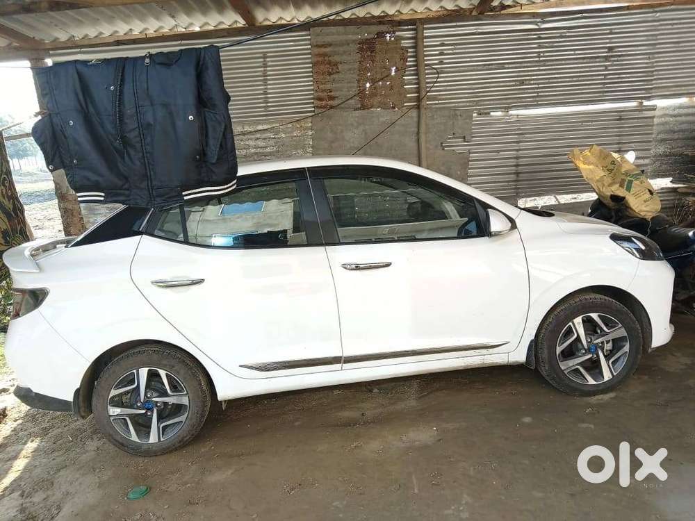 Hyundai Aura