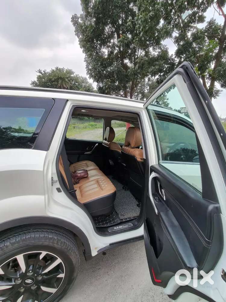 Mahindra Xuv500 2019 Diesel Well Maintained