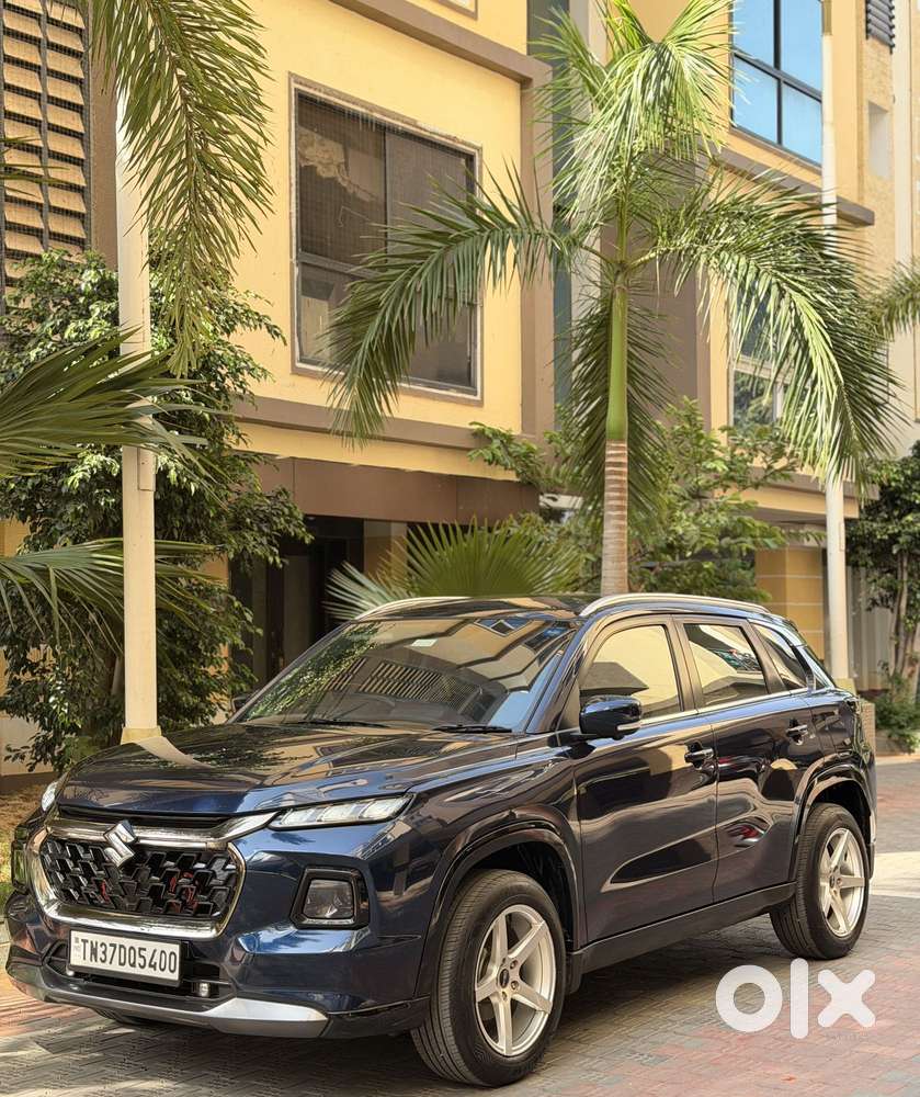 Maruti Suzuki Grand Vitara 1.5 Alpha Plus Intelligent Hybrid Ecvt, 2..