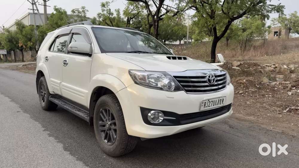 Toyota Fortuner, 2015, Diesel