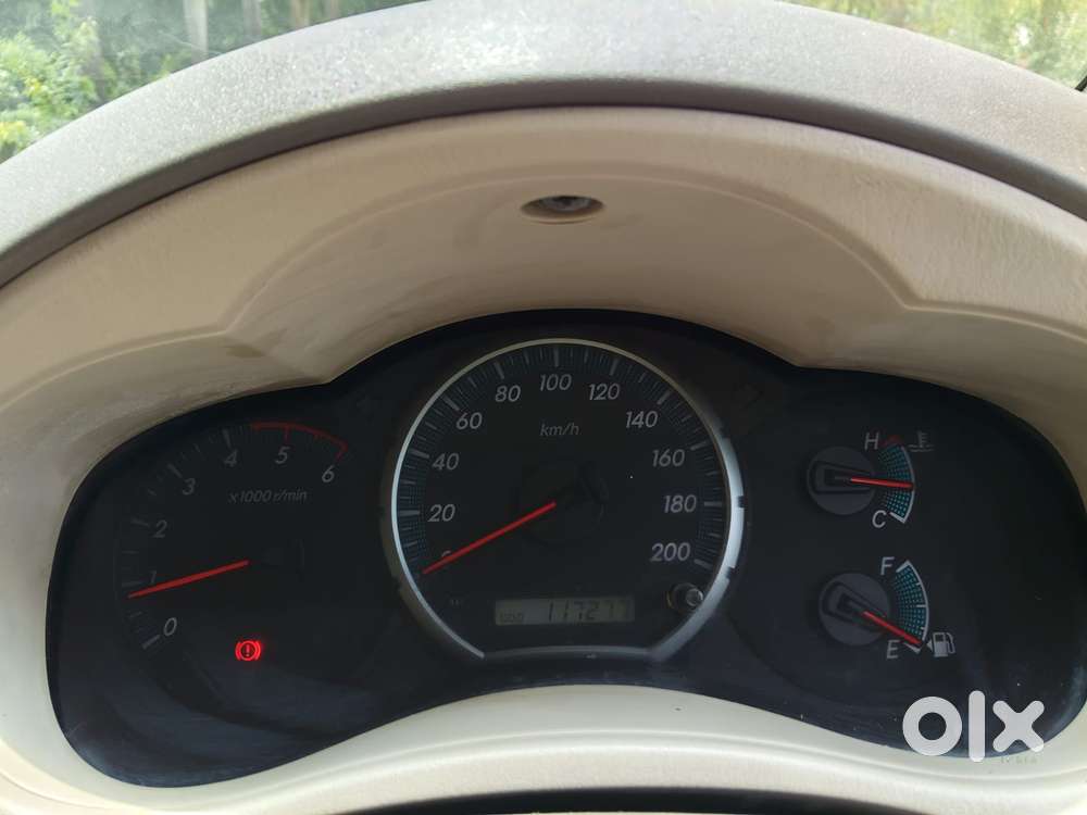 Toyota Innova 2.5 V 8 Str, 2014, Diesel