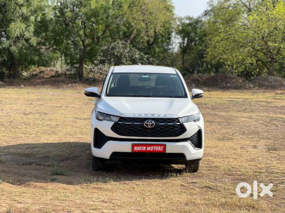 Toyota Innova Hycross 2.0 Gx 8 Str, 2024, Petrol