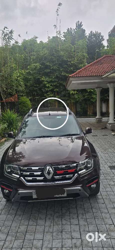 Well Maintained Turbo Petrol Duster.