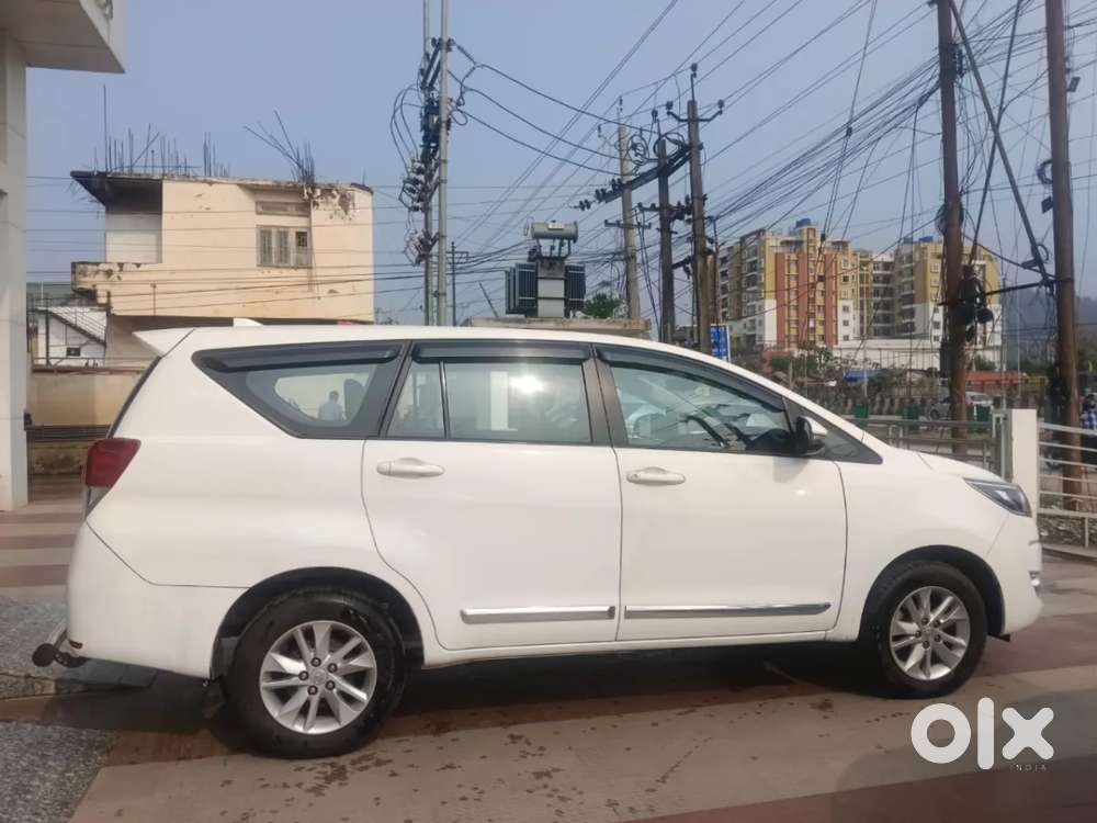 Toyota Innova Crysta [ ] 2.4 Gx At 7 Str, 2023, Diesel