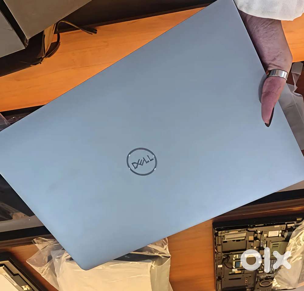 Dell latitude 5420 ci7/11th gen silver 8/256 nvme ssd with warranty
