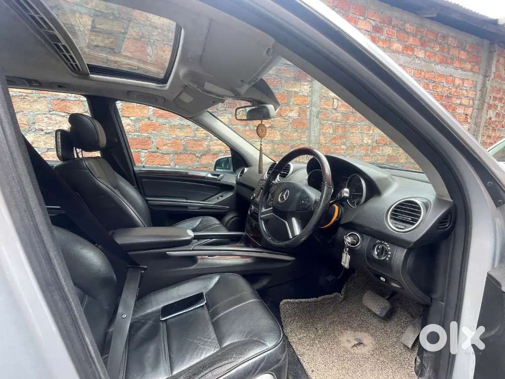 Mercedes-benz Gl-class 2010 Diesel 65000 Km Driven 2035text Abdet