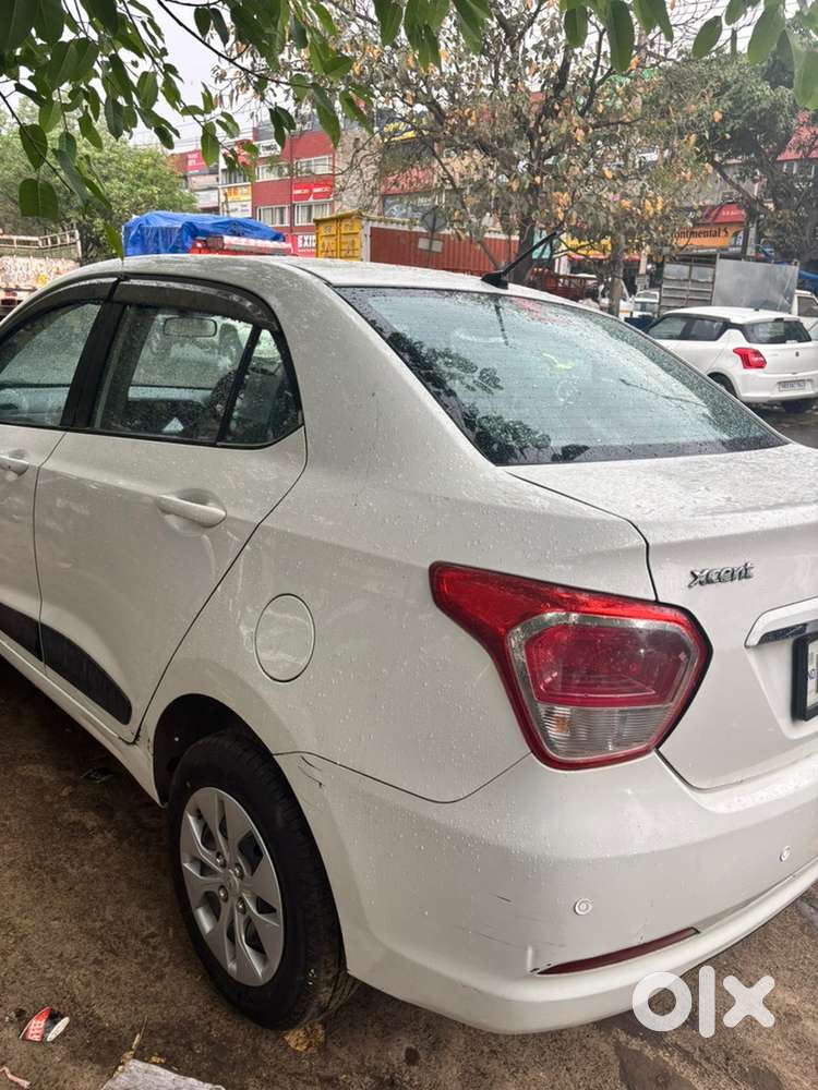 Hyundai Xcent