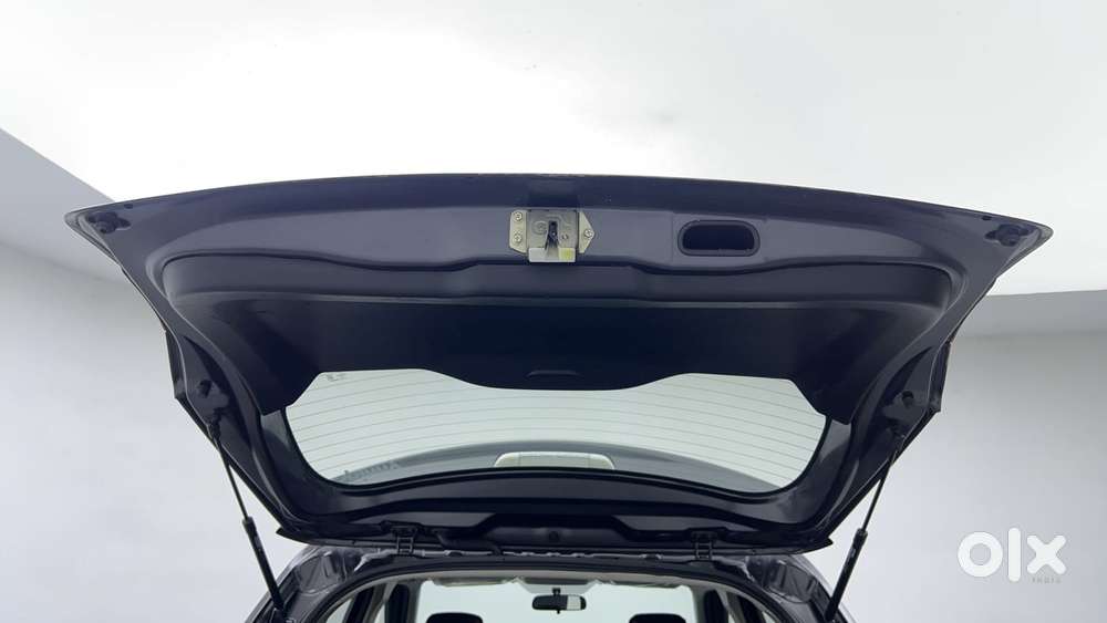 Maruti Suzuki Vitara Brezza 1.5 Vxi, 2020, Petrol