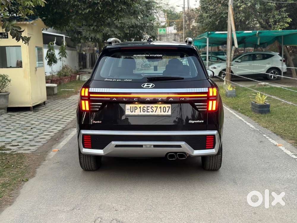 Hyundai Alcazar 2.0 Signature (o) Petrol At 6 Str, 2025, Petrol