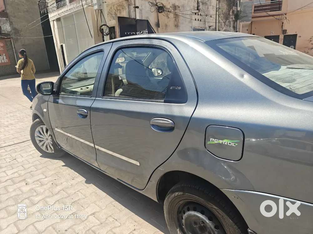 Toyota Etios 2015 Petrol Well Maintained