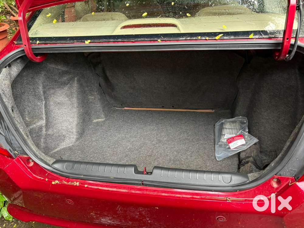 Honda Amaze V Petrol 2018