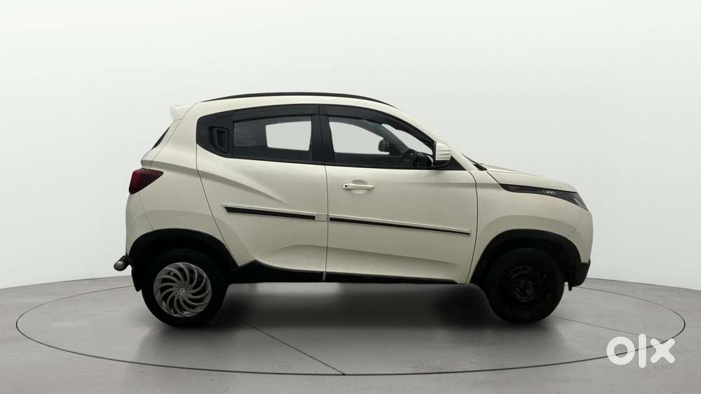 Mahindra Kuv 100 2016-2017 Mfalcon G80 K6 5str, 2016, Petrol