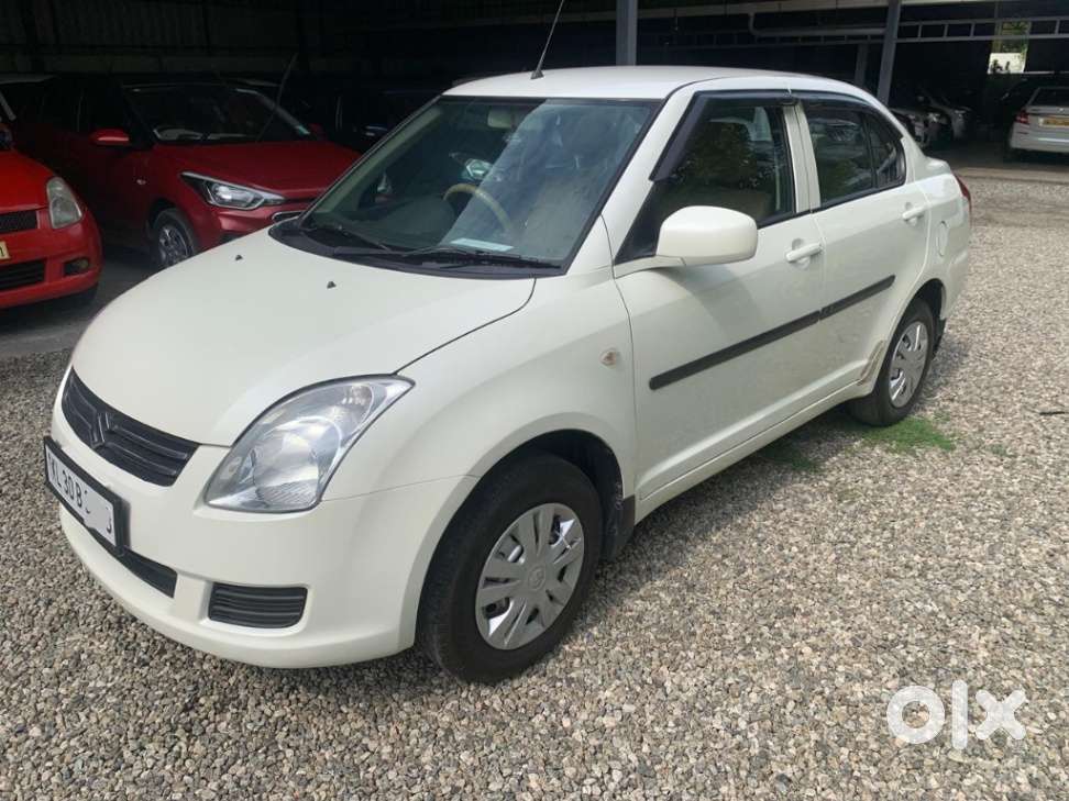 Maruti Suzuki Swift Dzire Lxi Option, 2011, Petrol