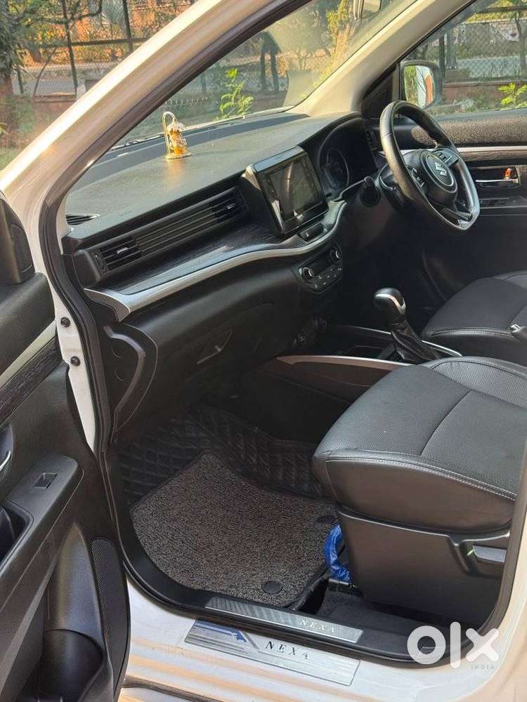 Maruti Suzuki Xl6 1.5 Alpha Plus At, 2022, Petrol