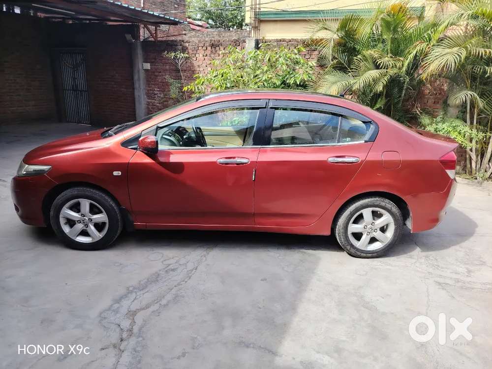 For Sale: Honda City 2011 Cng & Hybrid Mileage: 105,955 Km