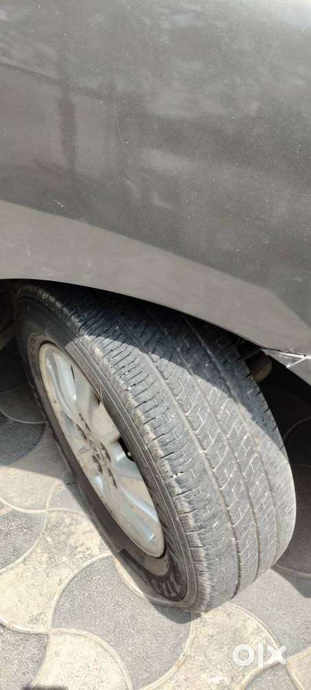 Toyota Innova 2.5 V Diesel 8-seater, 2009, Diesel
